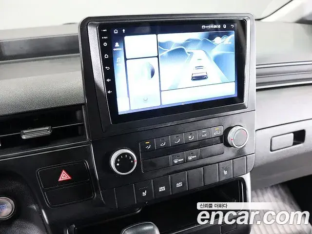 Hyundai Staria 2021 — ფოტო 20/20