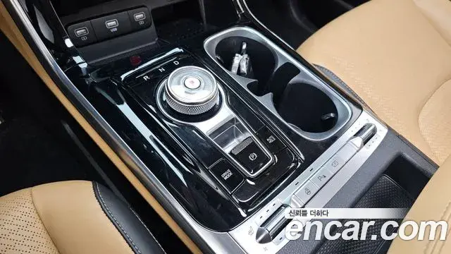 Kia Carnival 2021 — Фото 9/20