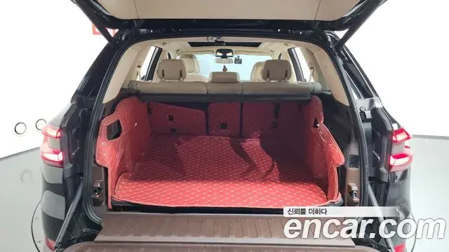 BMW X5 2019 — ფოტო 7/34