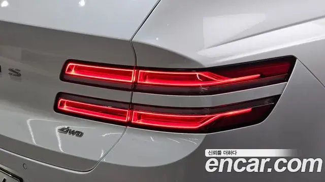 Genesis GV80 2025 — Şəkil 30/35