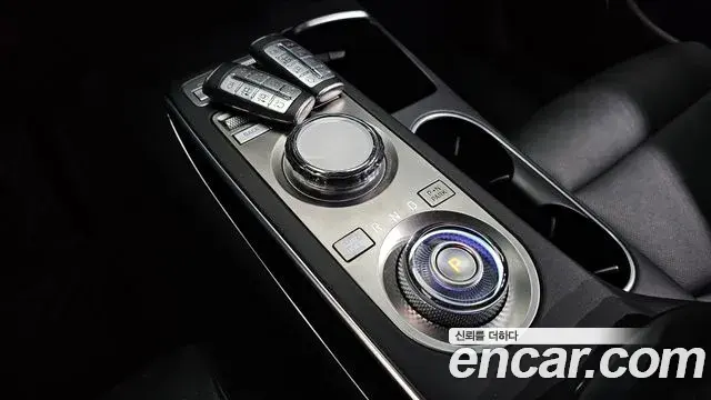 Genesis GV70 2021 — Şəkil 5/20