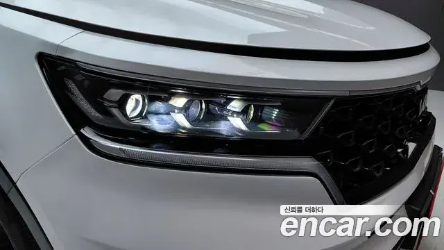 Kia Sorento 2022 — Şəkil 26/36