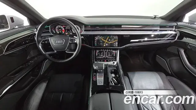 Audi A8 2021 — Фото 7/20