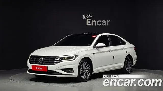 Volkswagen Jetta 2021 — Photo 14/20