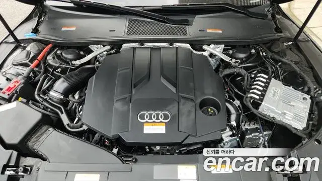 Audi A7 2023 — Фото 19/20