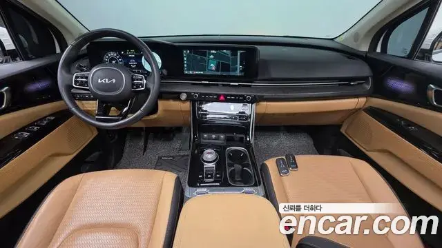 Kia Carnival 2023 — Photo 30/31