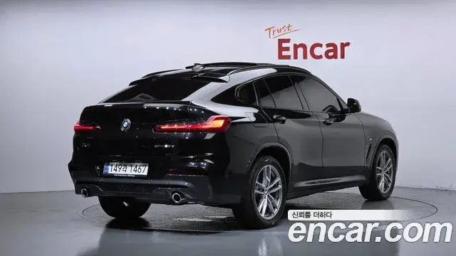 BMW X4 2019 — Фото 1/20