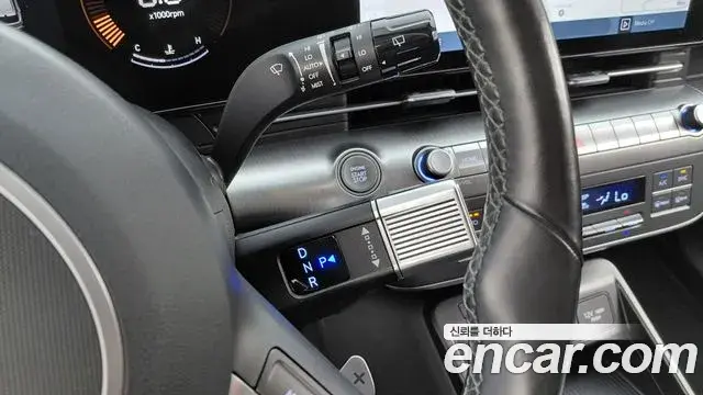 Hyundai Kona 2023 — Фото 9/20