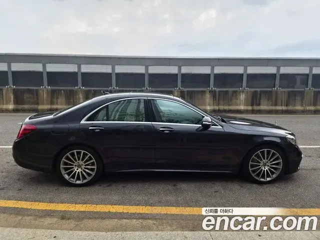 Mercedes-Benz S-Class 2018 — Фото 4/14