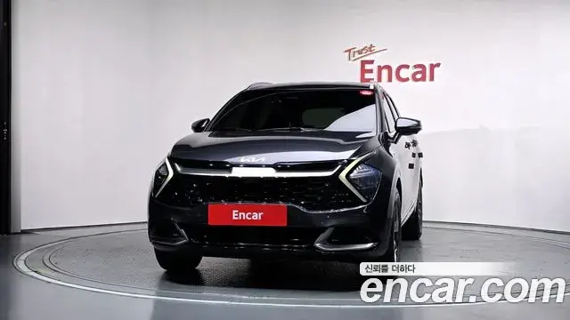 Kia Sportage 2022 — ფოტო 13/34