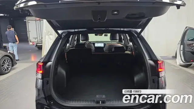 Kia Sportage 2022 — ფოტო 19/34