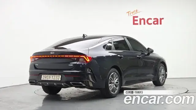 Kia K5 2021 — ფოტო 1/20