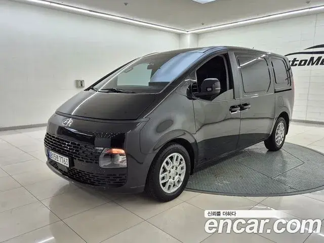 Hyundai Staria 2023 — Фото 20/20