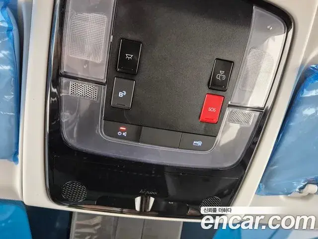 Hyundai Staria 2023 — Фото 16/20