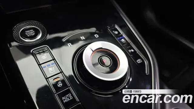 Kia Niro 2022 — ფოტო 9/31