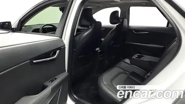 Kia Niro 2022 — ფოტო 3/31