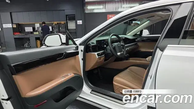 Hyundai Grandeur 2023 — Фото 10/20