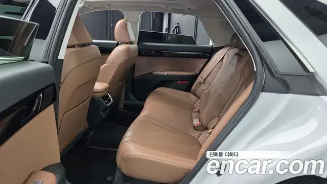 Hyundai Grandeur 2023 — Фото 12/20