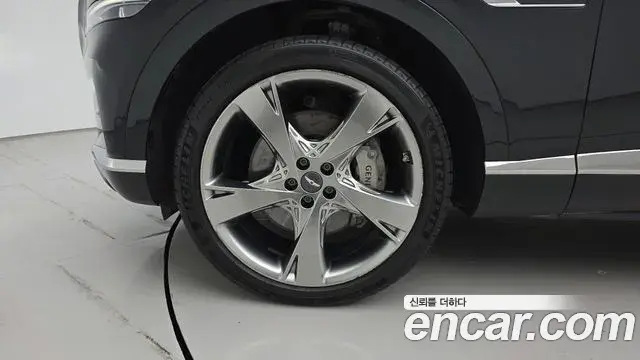 Genesis GV80 2022 — Şəkil 8/20