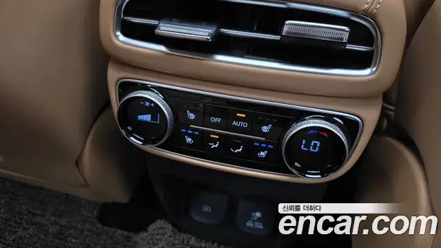 Genesis GV80 2022 — Şəkil 11/20