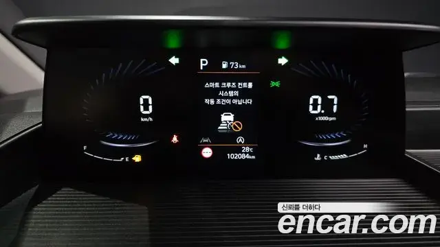 Hyundai Staria 2021 — Фото 8/20