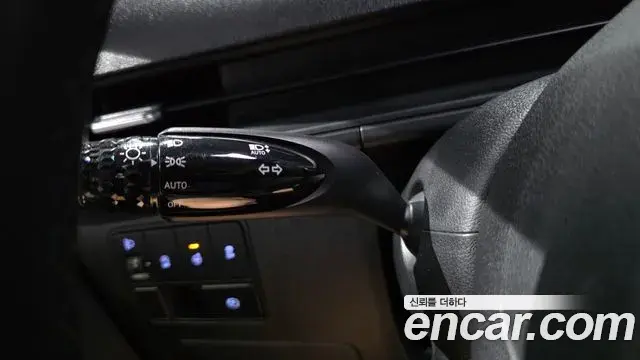 Hyundai Staria 2021 — Фото 18/20