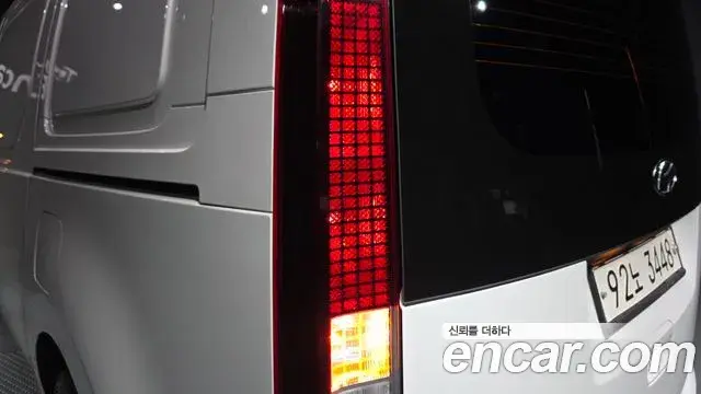 Hyundai Staria 2021 — Photo 26/30