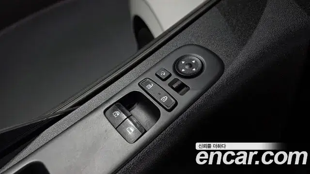 Hyundai Staria 2021 — Photo 30/30