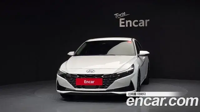 Hyundai Avante 2023 — Фото 2/20