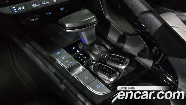 Hyundai Avante 2023 — Фото 8/20