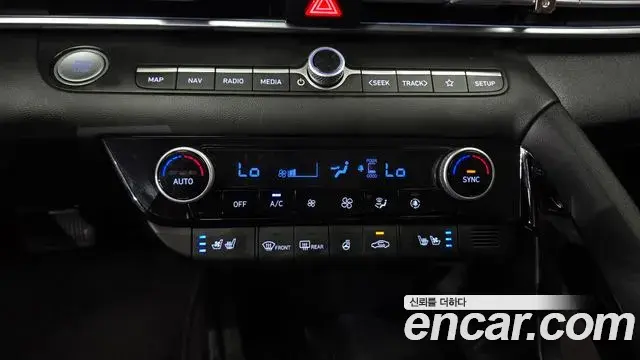 Hyundai Avante 2023 — Фото 19/20