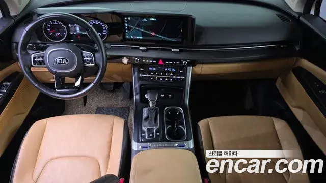 Kia Carnival 2021 — Фото 7/20