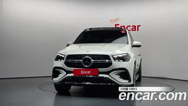 Mercedes-Benz GLE-Class 2024 — Фото 3/20