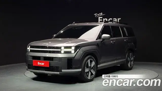 Hyundai Santa Fe 2024 — Фото 1/20