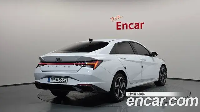 Hyundai Avante 2021 — Фото 2/20