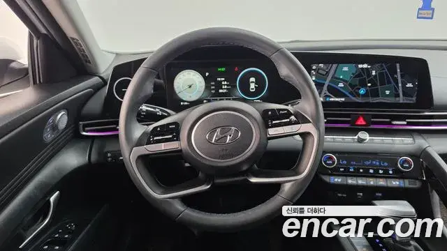 Hyundai Avante 2021 — Фото 13/20