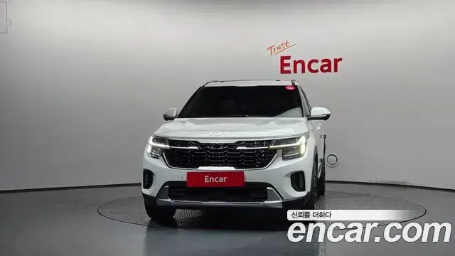 Kia Seltos 2024 — ფოტო 15/34