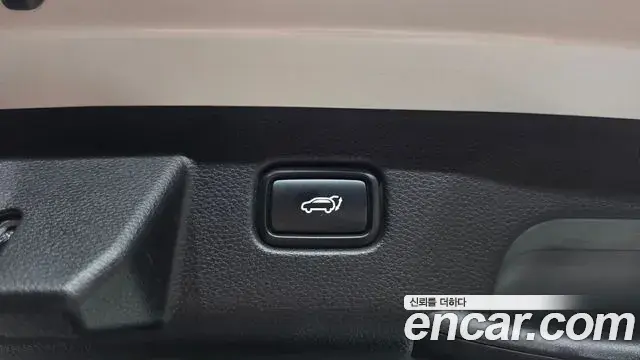 Kia Seltos 2024 — ფოტო 26/34