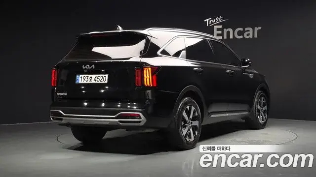 Kia Sorento 2022 — Photo 37/43