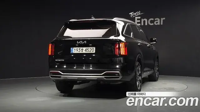 Kia Sorento 2022 — Photo 23/43