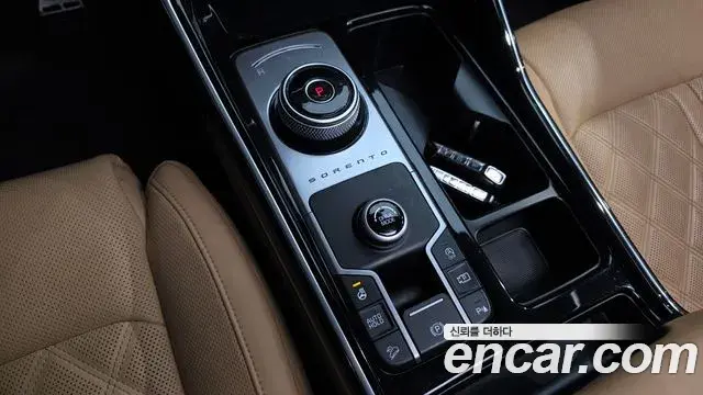 Kia Sorento 2022 — Photo 17/43