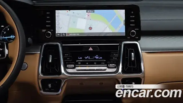 Kia Sorento 2022 — Photo 8/43