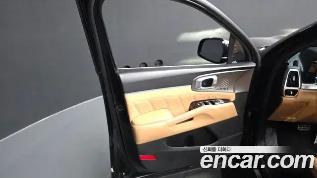 Kia Sorento 2022 — Photo 16/43