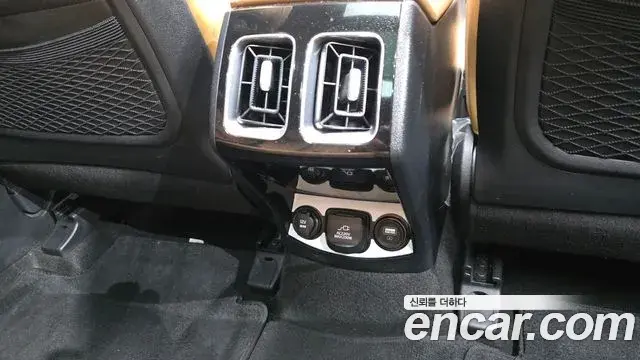 Kia Sorento 2022 — Photo 21/43