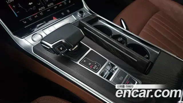 Audi A6 2020 — Фото 9/20
