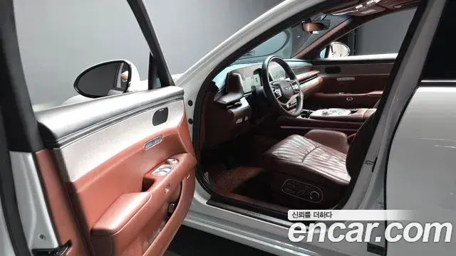 Genesis G90 2022 — Фото 10/20