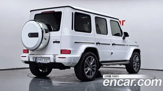 Mercedes-Benz G-Class 2024 — ფოტო 14/20