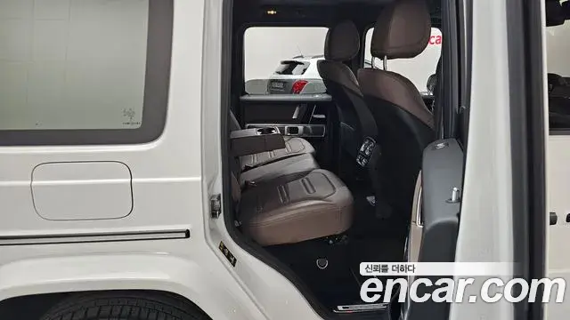 Mercedes-Benz G-Class 2024 — ფოტო 18/20