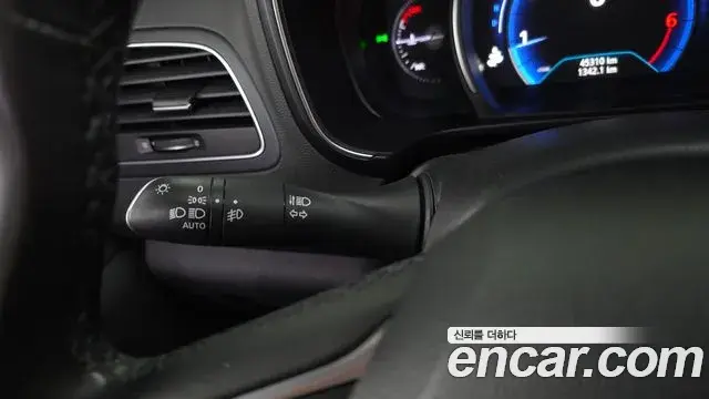 Renault Samsung QM6 2020 — Photo 10/32