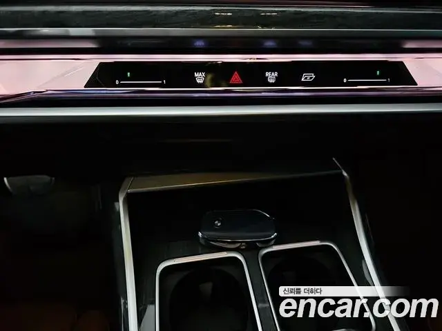 BMW 7 Series 2023 — Фото 15/20